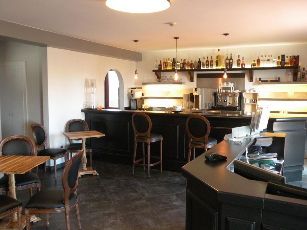 Hotel La Cavalera Augusta Luaran gambar