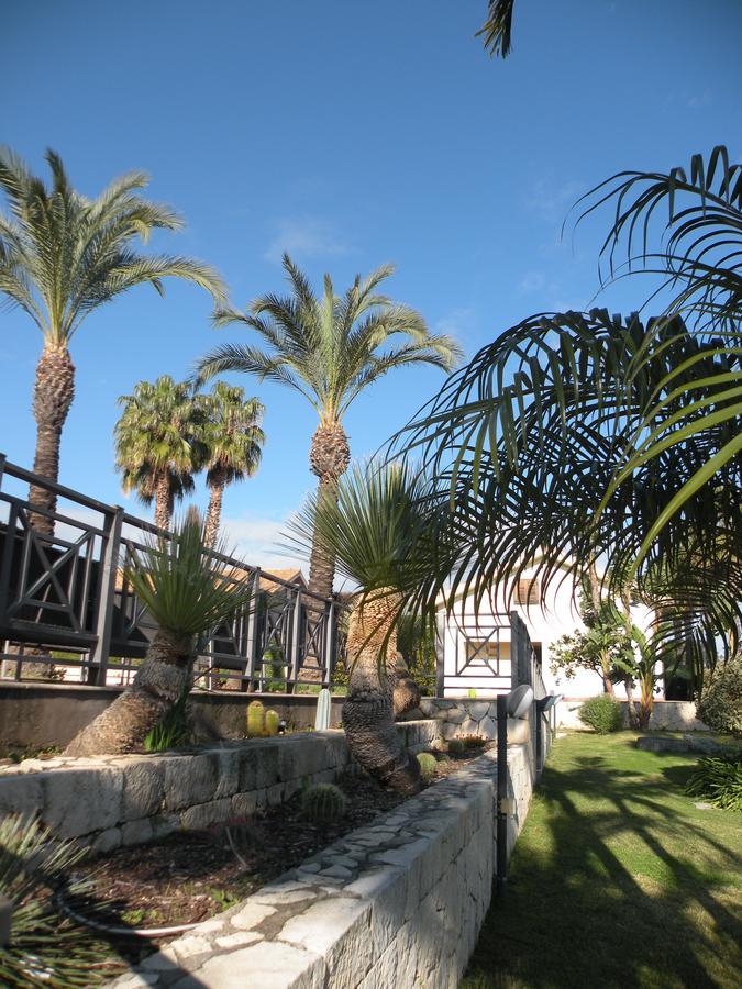 Hotel La Cavalera Augusta Luaran gambar