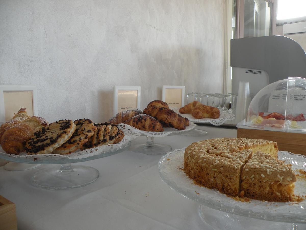 Hotel La Cavalera Augusta Luaran gambar
