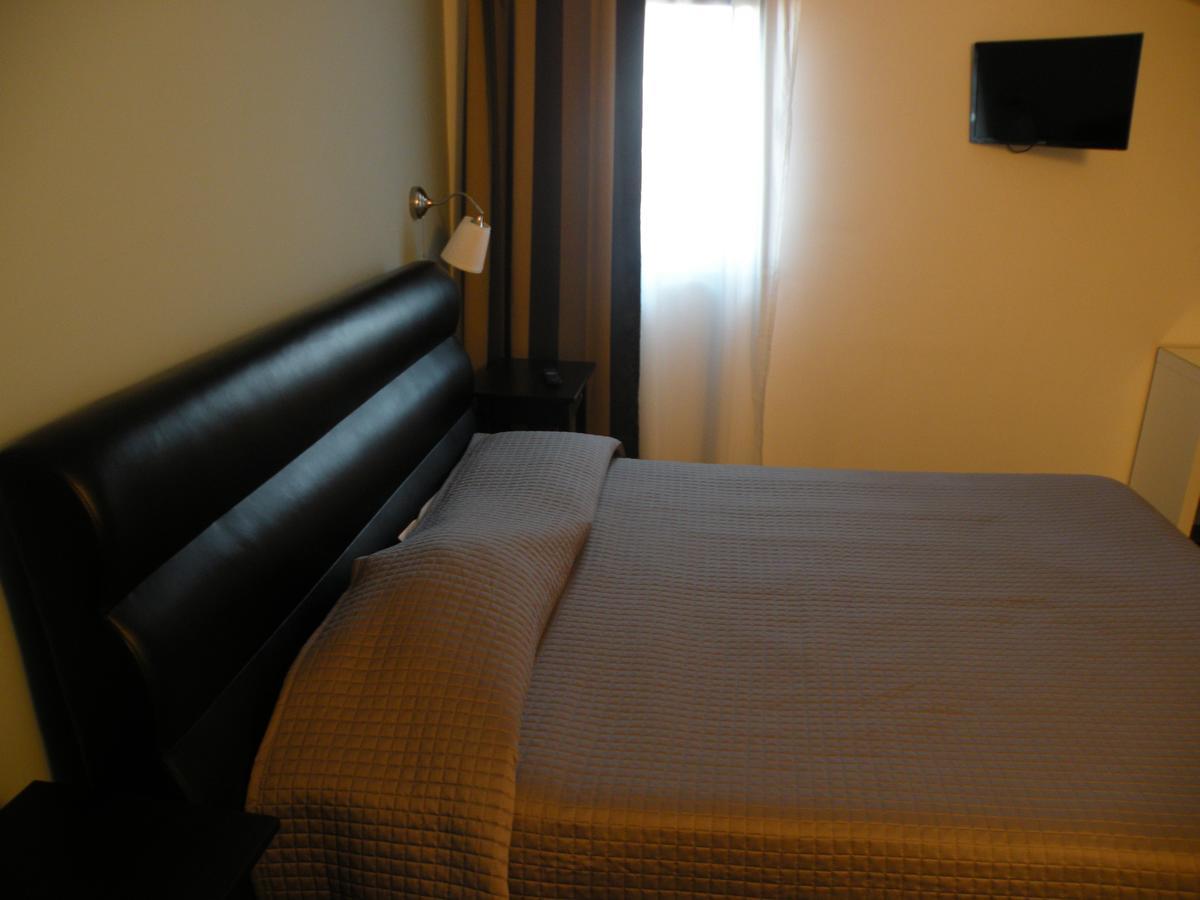 Hotel La Cavalera Augusta Luaran gambar