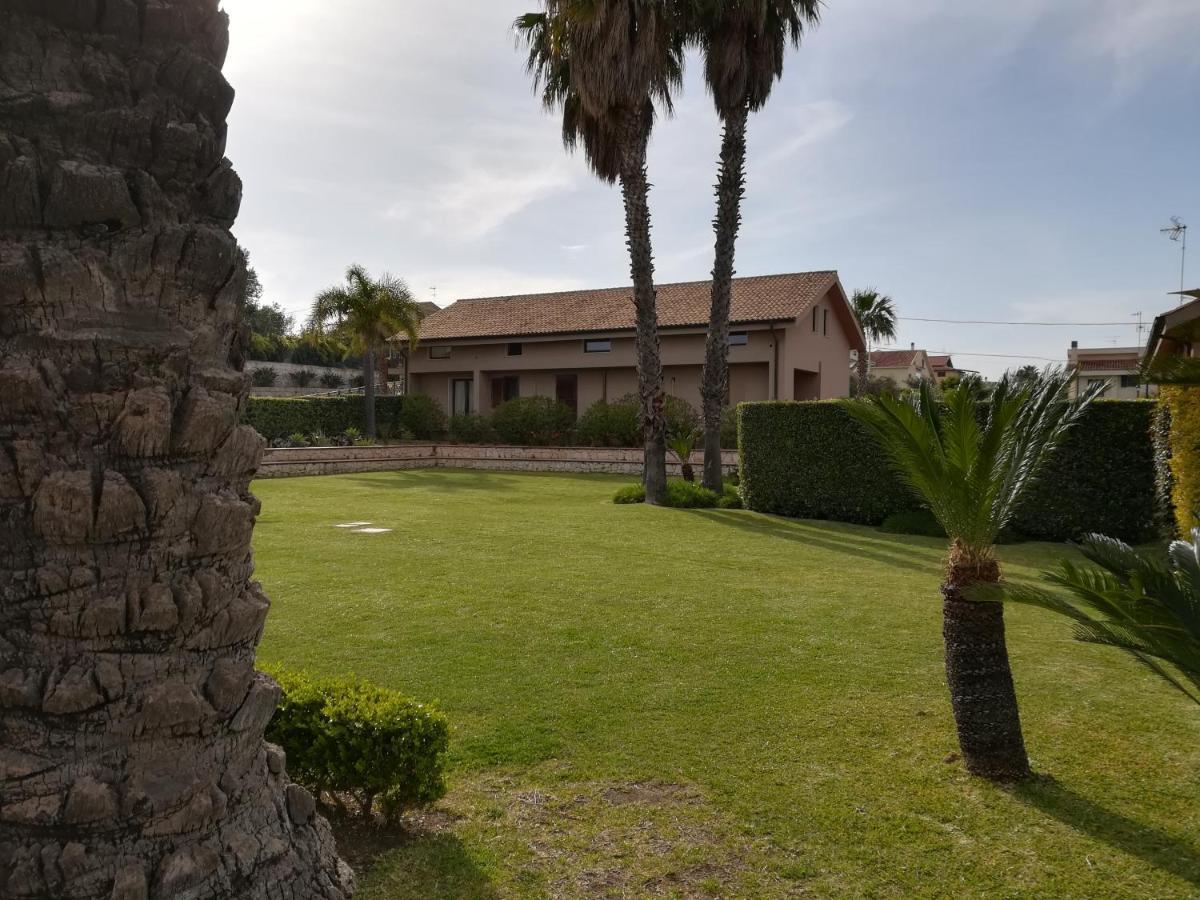 Hotel La Cavalera Augusta Luaran gambar