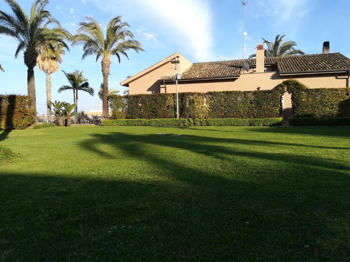 Hotel La Cavalera Augusta Luaran gambar